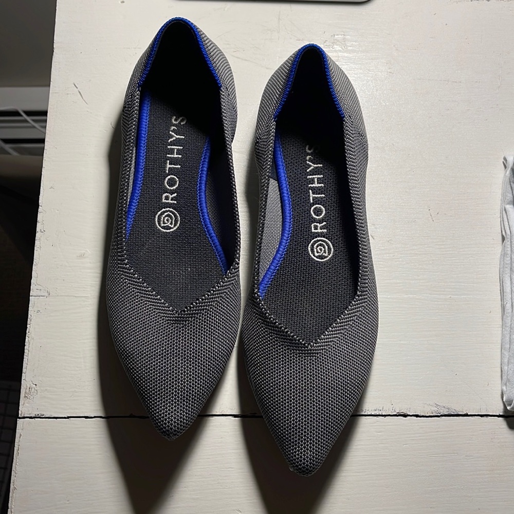 Barely worn Rothy’s flats